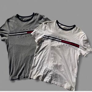 Men’s Medium Tommy Hilfiger 2pc Bundle Gray and White Logo T-Shirts
